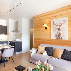 Résidence Labellemontagne Rochebrune Les Cimes**** Appartement