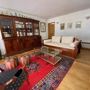 louta-chamonix.hotels-rhonealpes.com/